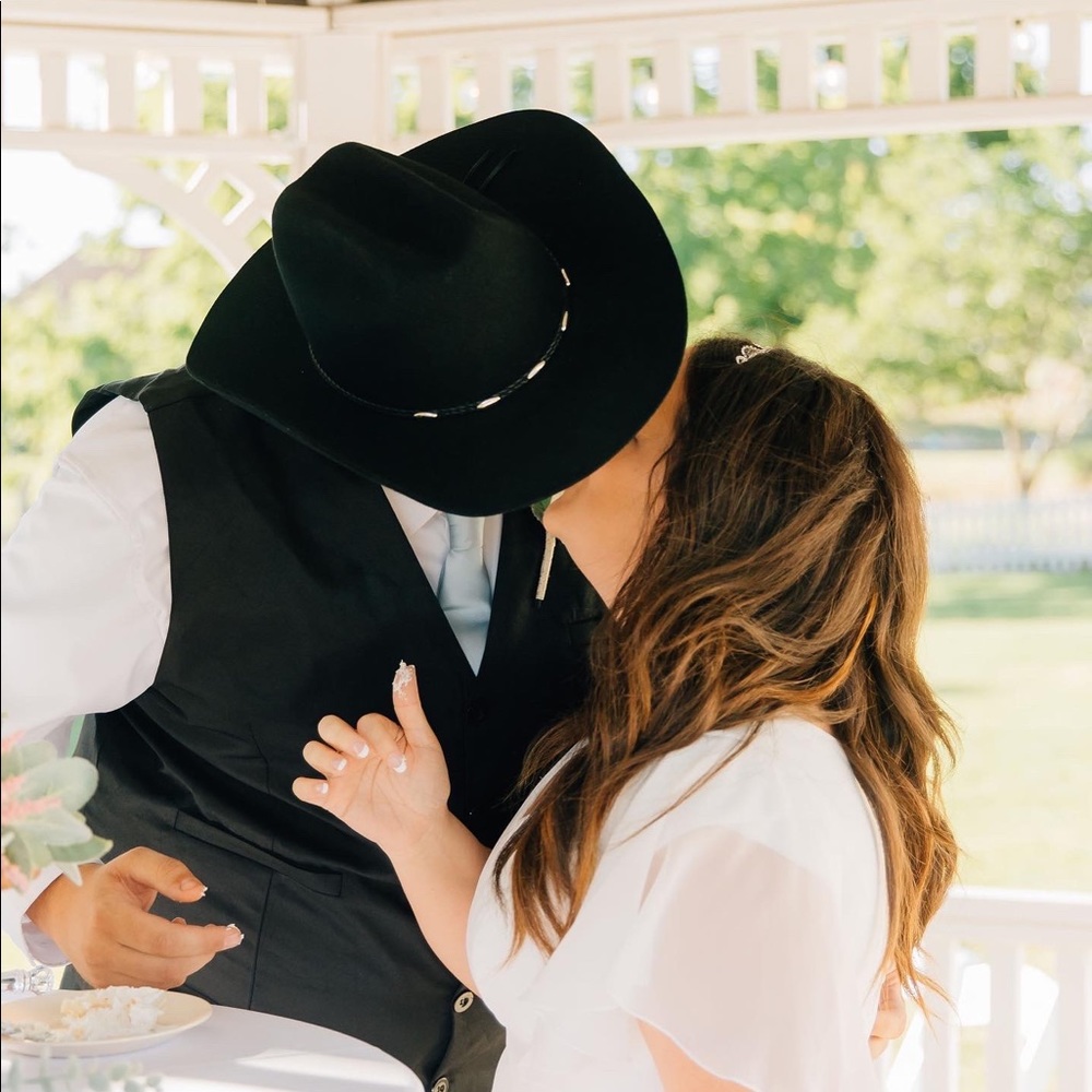 Meet your Posher, Katrena